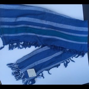 Hinge Scarf (New!)